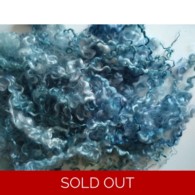 Blue lake - mixed blues curly wool and locks, 10g